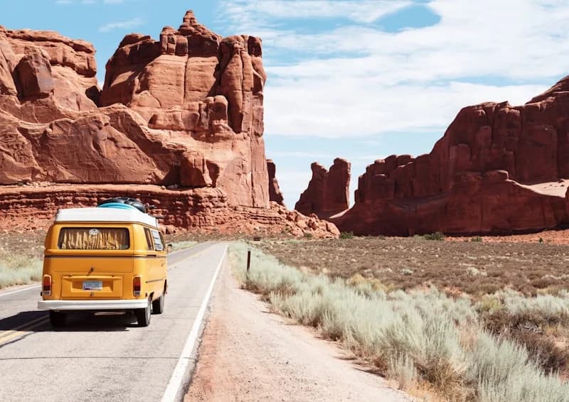 Road trip en voiture avec carte bancaire sans frais
